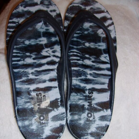 COPY - Skechers foamies size 8 flip flops - Picture 1 of 4